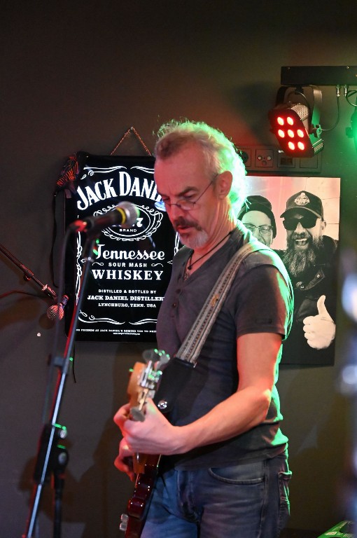 ../Images/10 jaar Ro's Barbershop 274.jpg